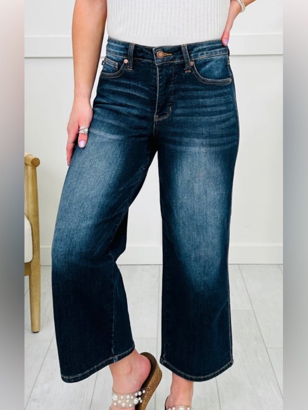 Judy Blue Wide Leg‎ Crop Dark Wash Size 27